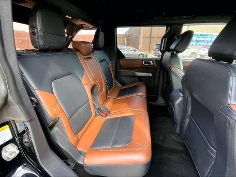 Certified 2023 Ford Bronco Outer Banks w/ Sasquatch Package AWD/4WD image 25
