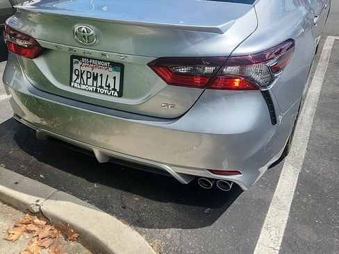 Used 2024 Toyota Camry SE w/ Audio Upgrade Package FWD image 2