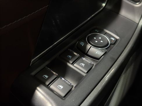 Used 2023 Ford F150 Lariat w/ Equipment Group 502A High image 50