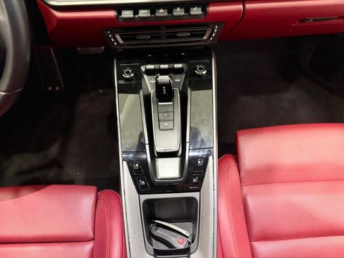 Used 2021 Porsche 911 Carrera image 19