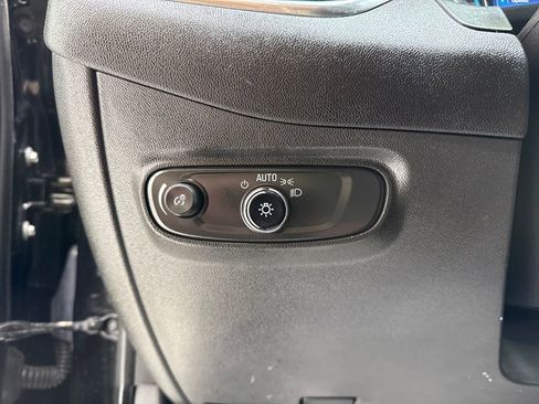 Used 2024 Chevrolet Equinox LT w/ LPO, Floor Liner Package image 22