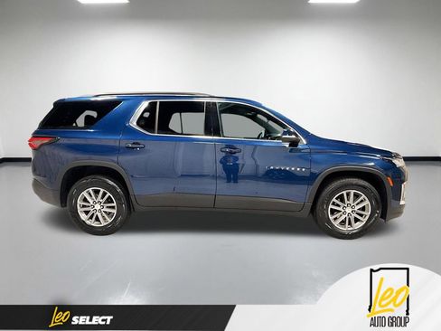 Used 2023 Chevrolet Traverse LT FWD image 6