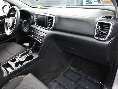 Used 2020 Kia Sportage LX w/ LX Popular Package image 40