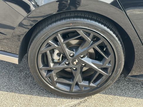 Used 2025 Hyundai Elantra N Line FWD image 17