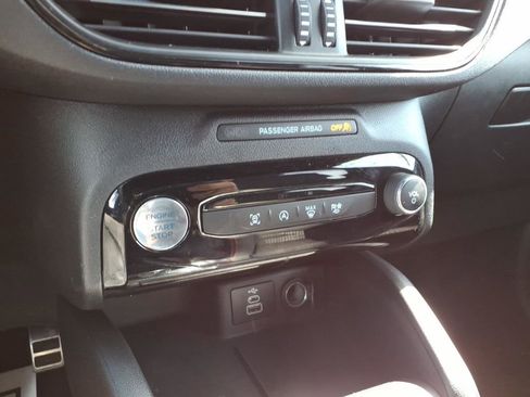 Used 2024 Ford Escape ST-Line w/ Tech Pack #1 AWD/4WD image 22