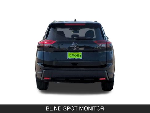 New 2026 Nissan Rogue Dark Armor image 9