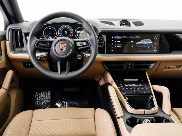 Certified 2026 Porsche Cayenne Coupe AWD/4WD image 18