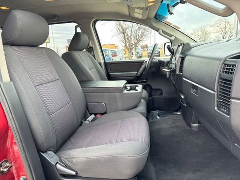 Used 2013 Nissan Titan SV image 25