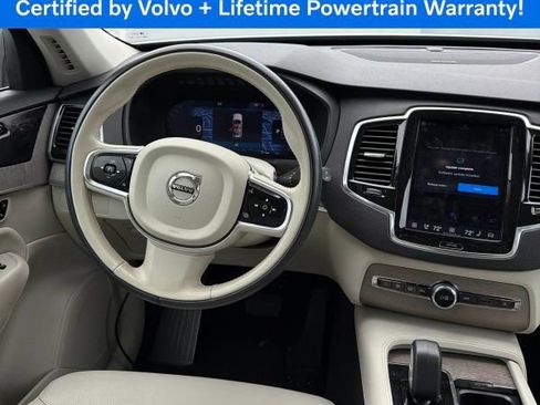 Used 2023 Volvo XC90 B5 Plus AWD/4WD image 7