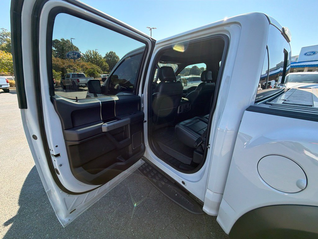 Used 2017 Ford F150 Raptor w/ Equipment Group 802A Luxury AWD/4WD image 15