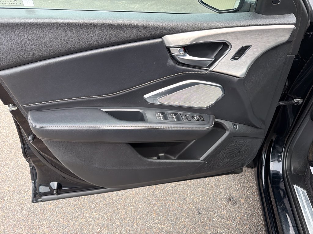 Used 2019 Acura RDX w/ Technology Package AWD/4WD image 14