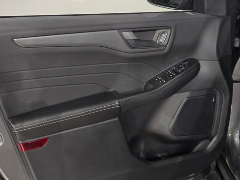 New 2026 Ford Escape Active image 17