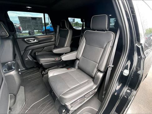 Used 2023 Chevrolet Tahoe Premier w/ Premium Package RWD image 24