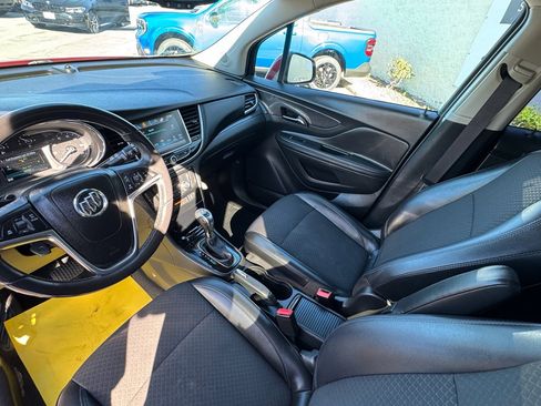 Used 2018 Buick Encore Preferred image 15