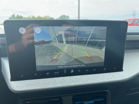 New 2025 Ford Maverick XLT w/ Equipment Group 301A image 18