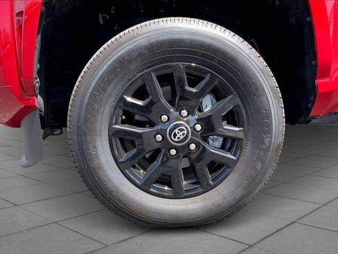 Certified 2025 Toyota Tacoma SR5 image 11