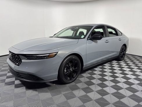 New 2025 Honda Accord SE image 11