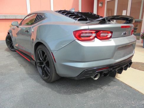 Used 2023 Chevrolet Camaro LT image 11