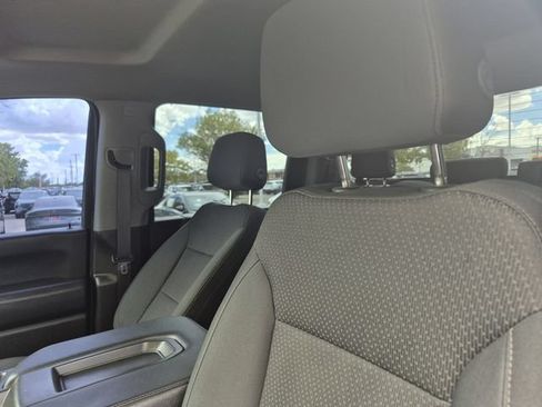 Used 2020 Chevrolet Silverado 2500 Custom w/ Custom Value Package AWD/4WD image 18