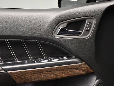 Used 2022 GMC Canyon Denali w/ Denali Black Edition Package image 30