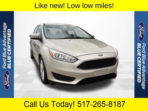 Certified 2017 Ford Focus SE FWD image 1