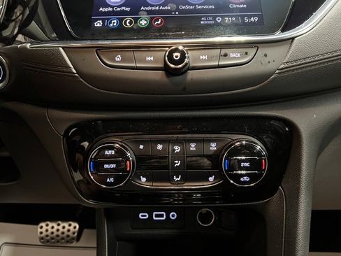 Used 2023 Buick Encore GX Select w/ Sport Touring Package image 41