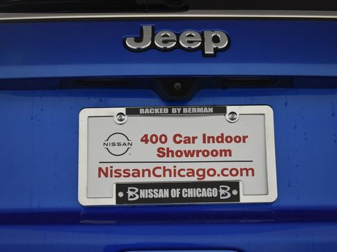Used 2022 Jeep Compass Latitude FWD image 37