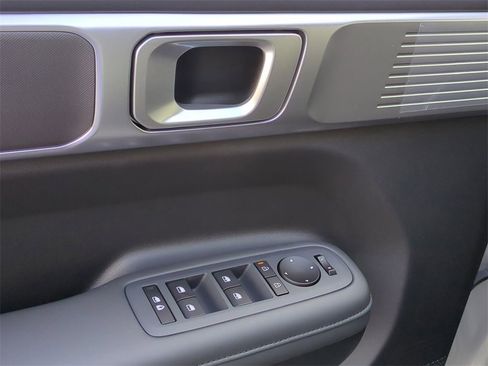 New 2026 Hyundai Santa Fe SEL image 11