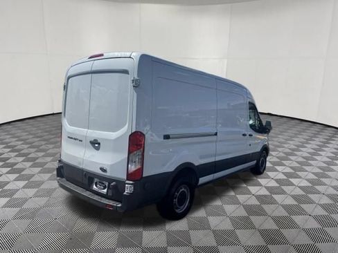 Used 2017 Ford Transit 250 148 Medium Roof RWD image 5
