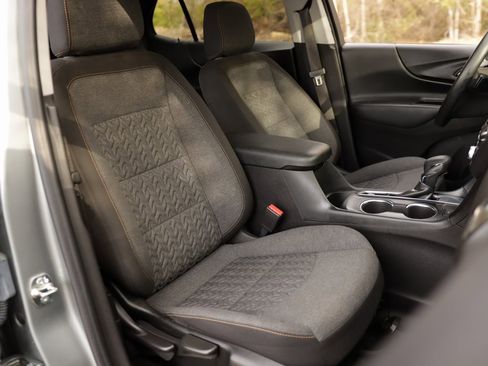 Used 2024 Chevrolet Equinox LT w/ LPO, Floor Liner Package image 28