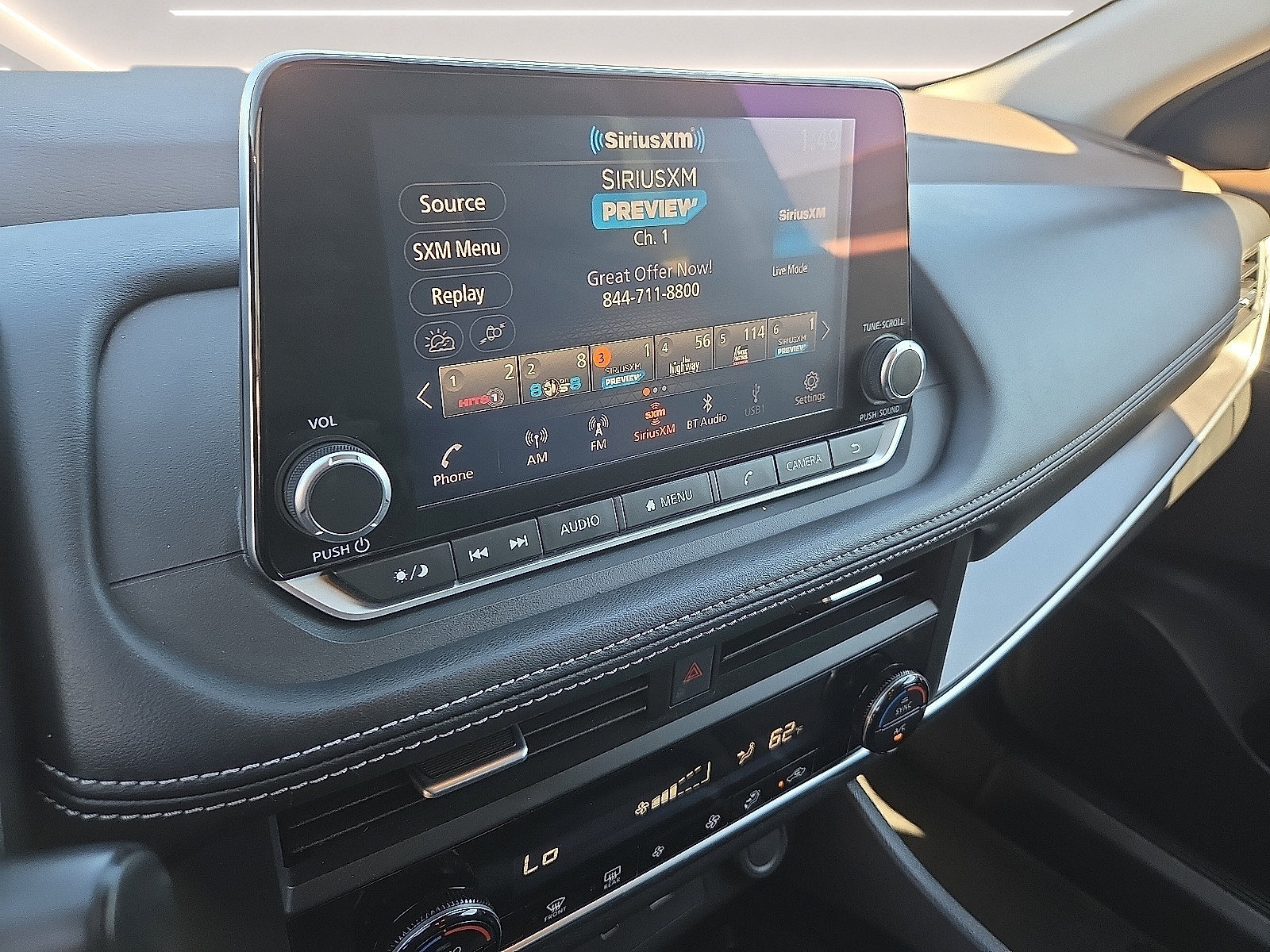 Used 2023 Nissan Rogue SV AWD/4WD image 7