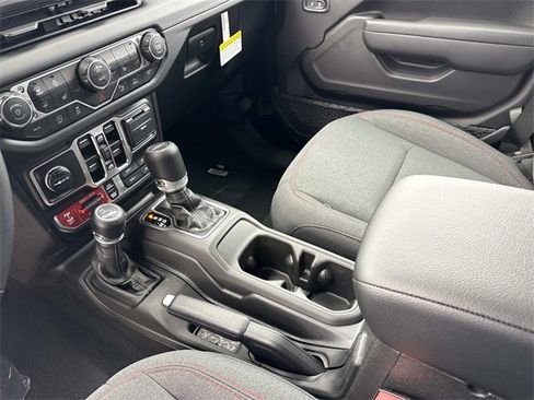 New 2026 Jeep Gladiator Rubicon image 13