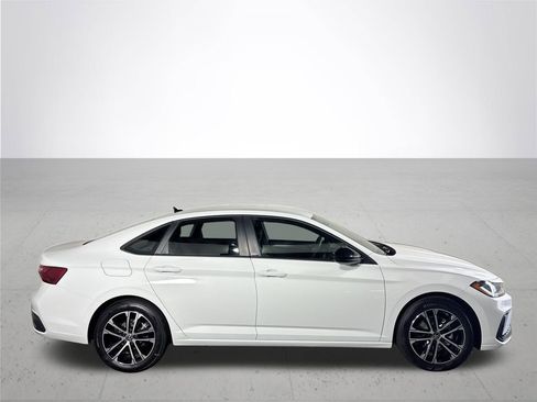 New 2026 Volkswagen Jetta Sport image 5