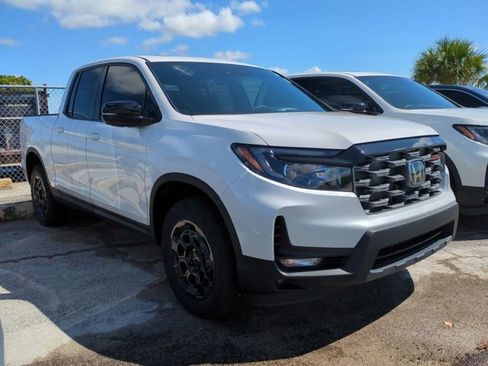 New 2025 Honda Ridgeline TrailSport+ image 2