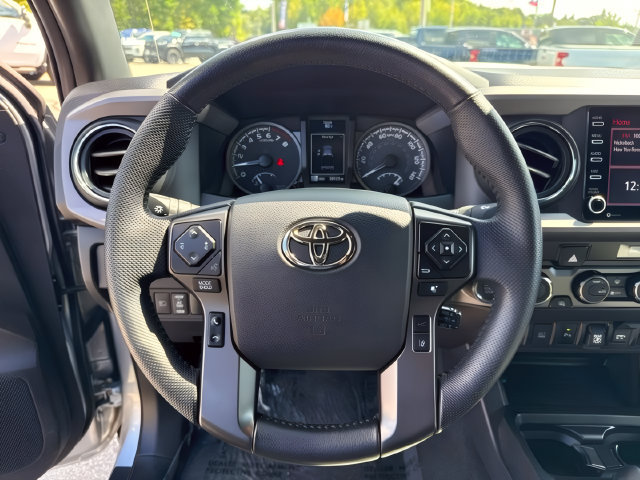 Used 2023 Toyota Tacoma TRD Sport w/ Technology Package AWD/4WD image 21