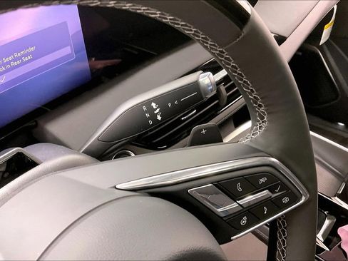 Used 2026 Buick Enclave Sport Touring w/ Super Cruise Package image 9