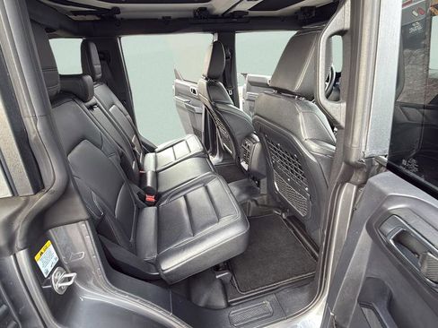 Certified 2025 Ford Bronco Badlands AWD/4WD image 35