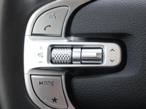 Used 2021 Genesis GV80 2.5T w/ Prestige Package 04 image 26