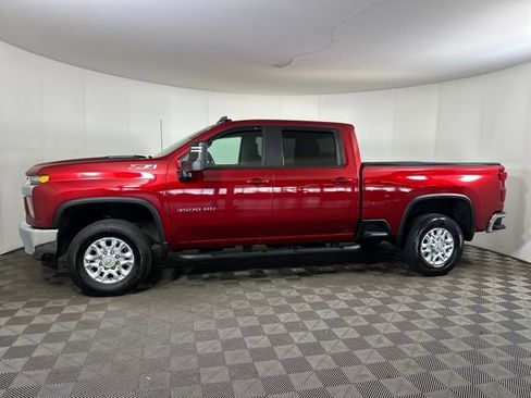 Used 2022 Chevrolet Silverado 3500 LT w/ Convenience Package image 6