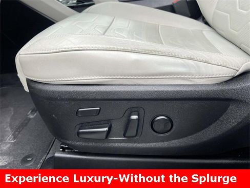 Used 2020 Kia Telluride SX w/ SX Prestige Package image 20