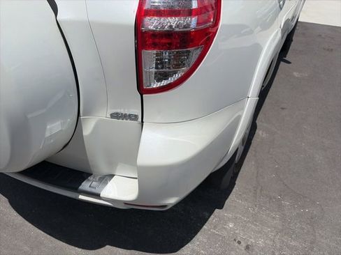 Used 2012 Toyota RAV4 Limited w/ Premium Plus Value Pkg AWD/4WD image 4