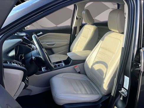 Certified 2018 Ford Escape Titanium image 24