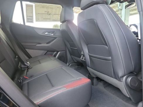 New 2026 Chevrolet Equinox RS FWD image 18