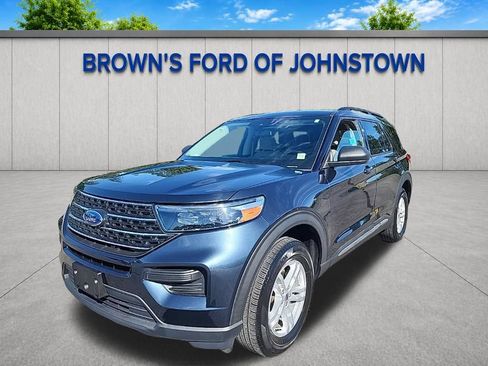 Used 2023 Ford Explorer XLT AWD/4WD image 4