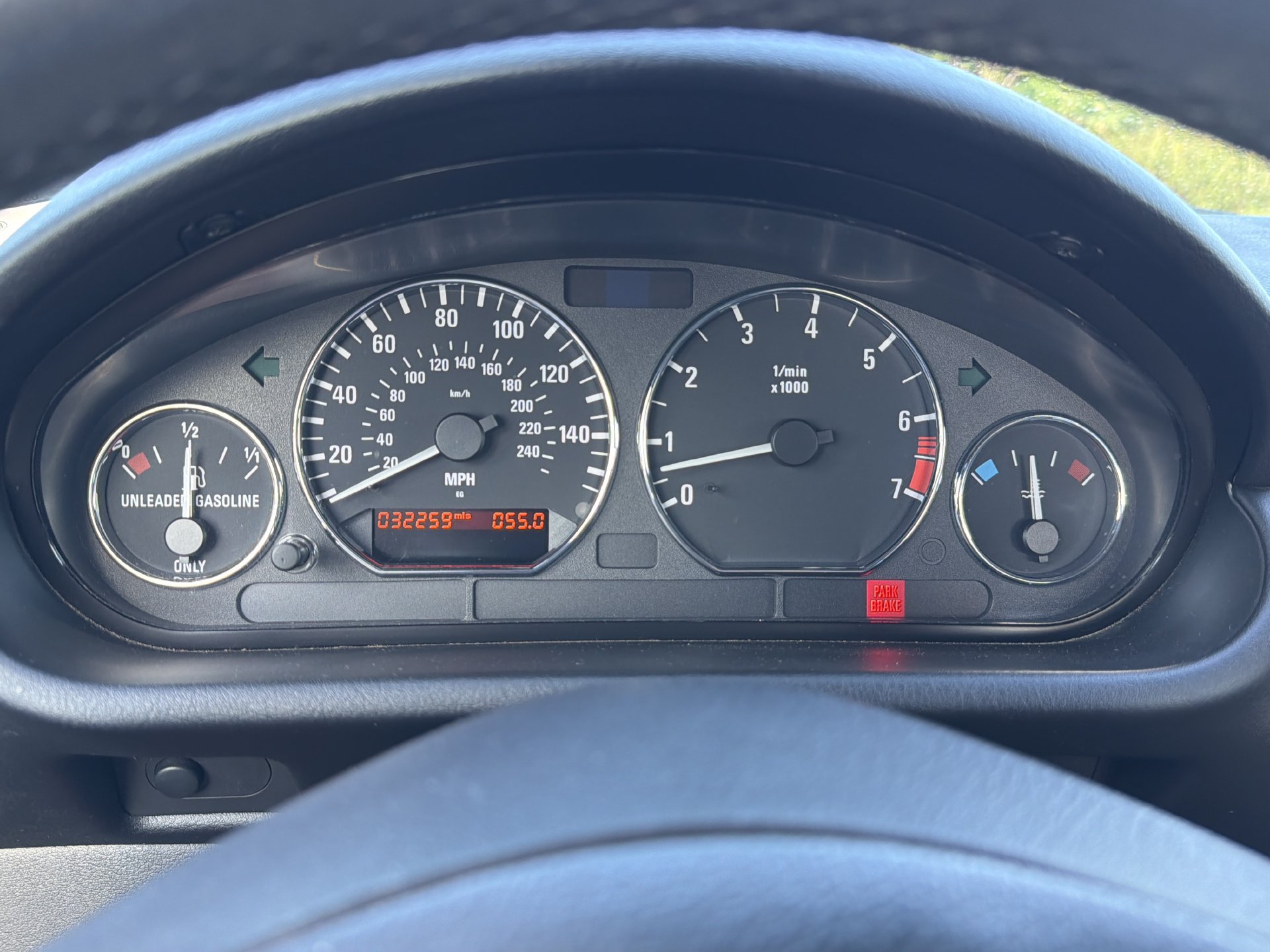 Used 2001 BMW Z3 2.5i RWD image 24