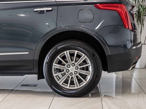 Used 2019 Cadillac XT5 Luxury image 7