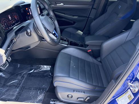 Used 2024 Volkswagen Golf R image 30