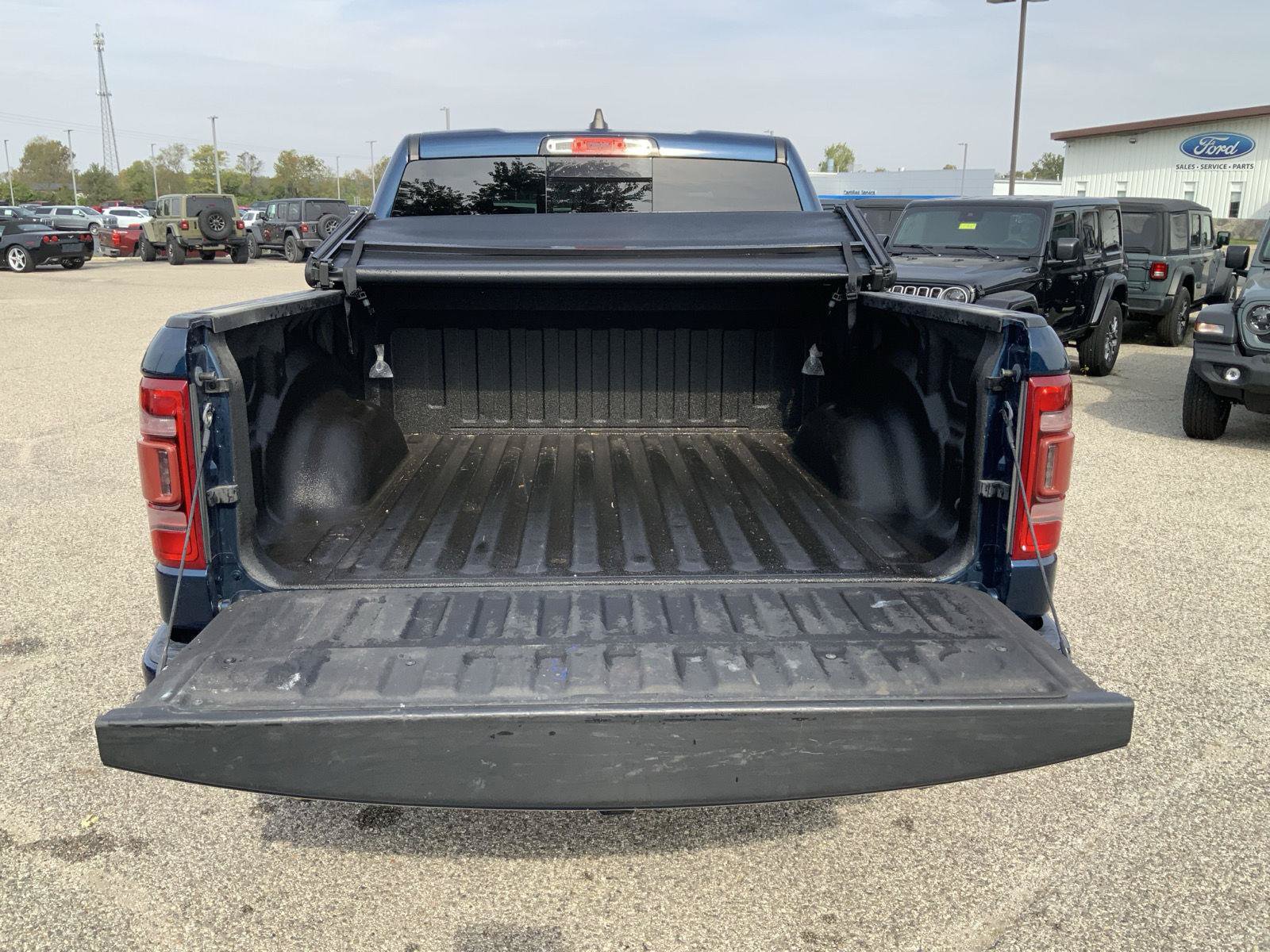 Used 2021 RAM 1500 Laramie AWD/4WD image 8