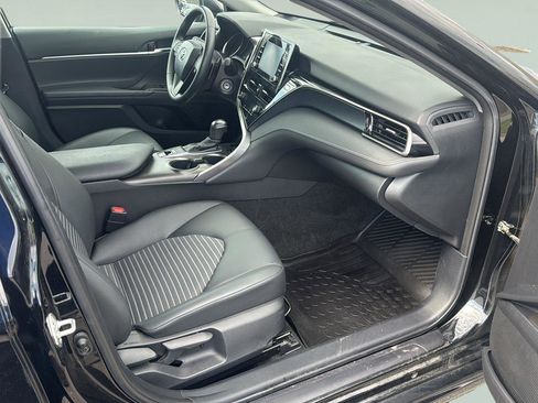 Used 2023 Toyota Camry SE AWD/4WD image 22