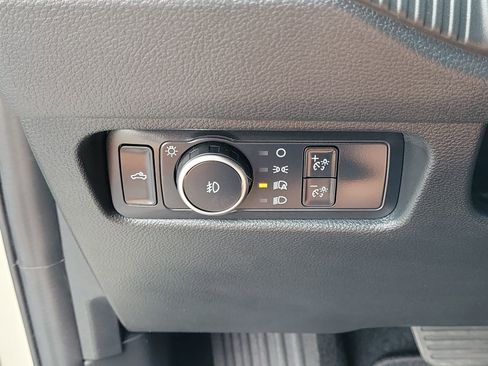 Certified 2025 Ford Ranger XLT RWD image 28